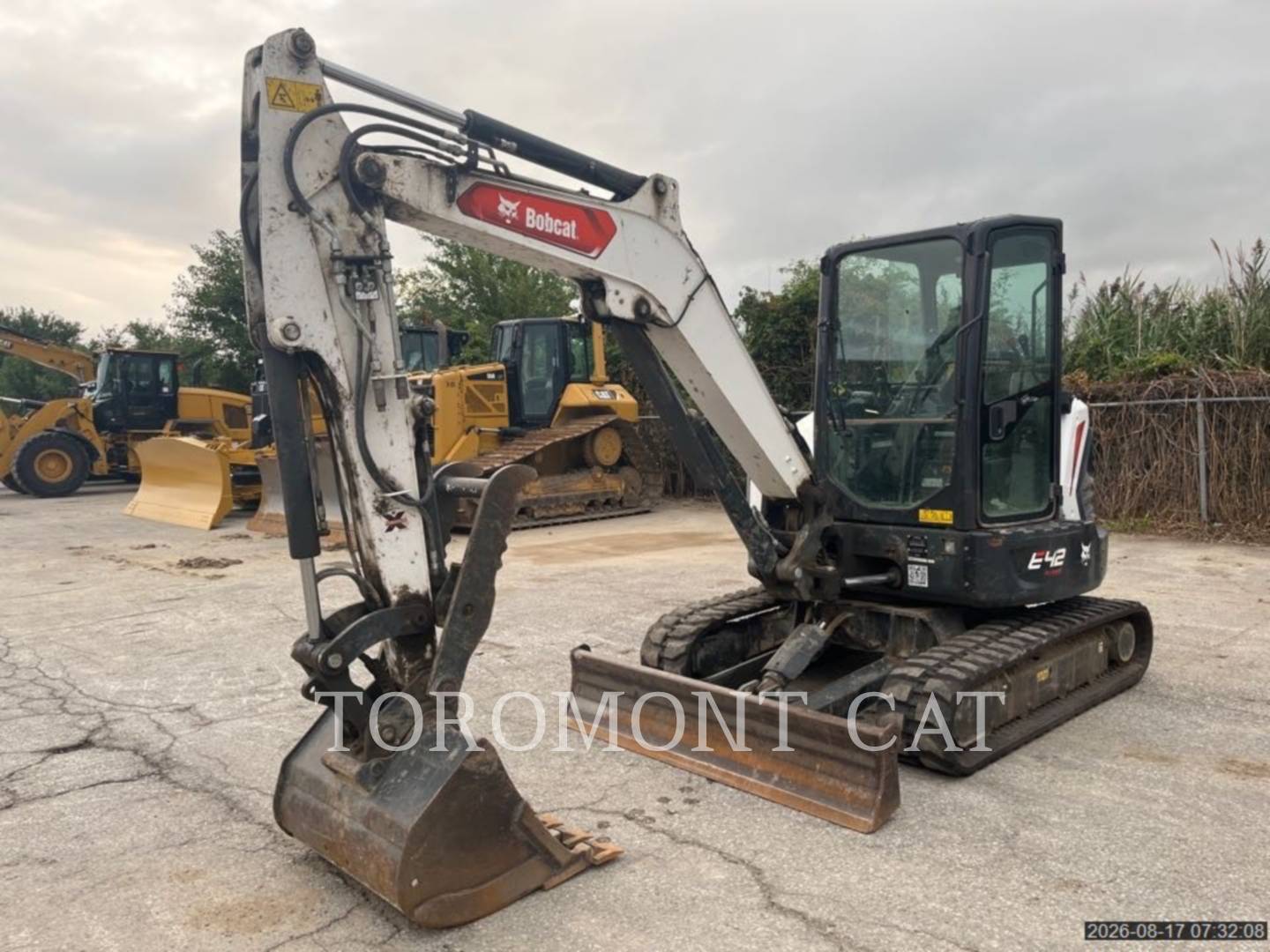 Bobcat E42, Mini Excavator, 2200 hours, S/N: B4GM17316, 2023