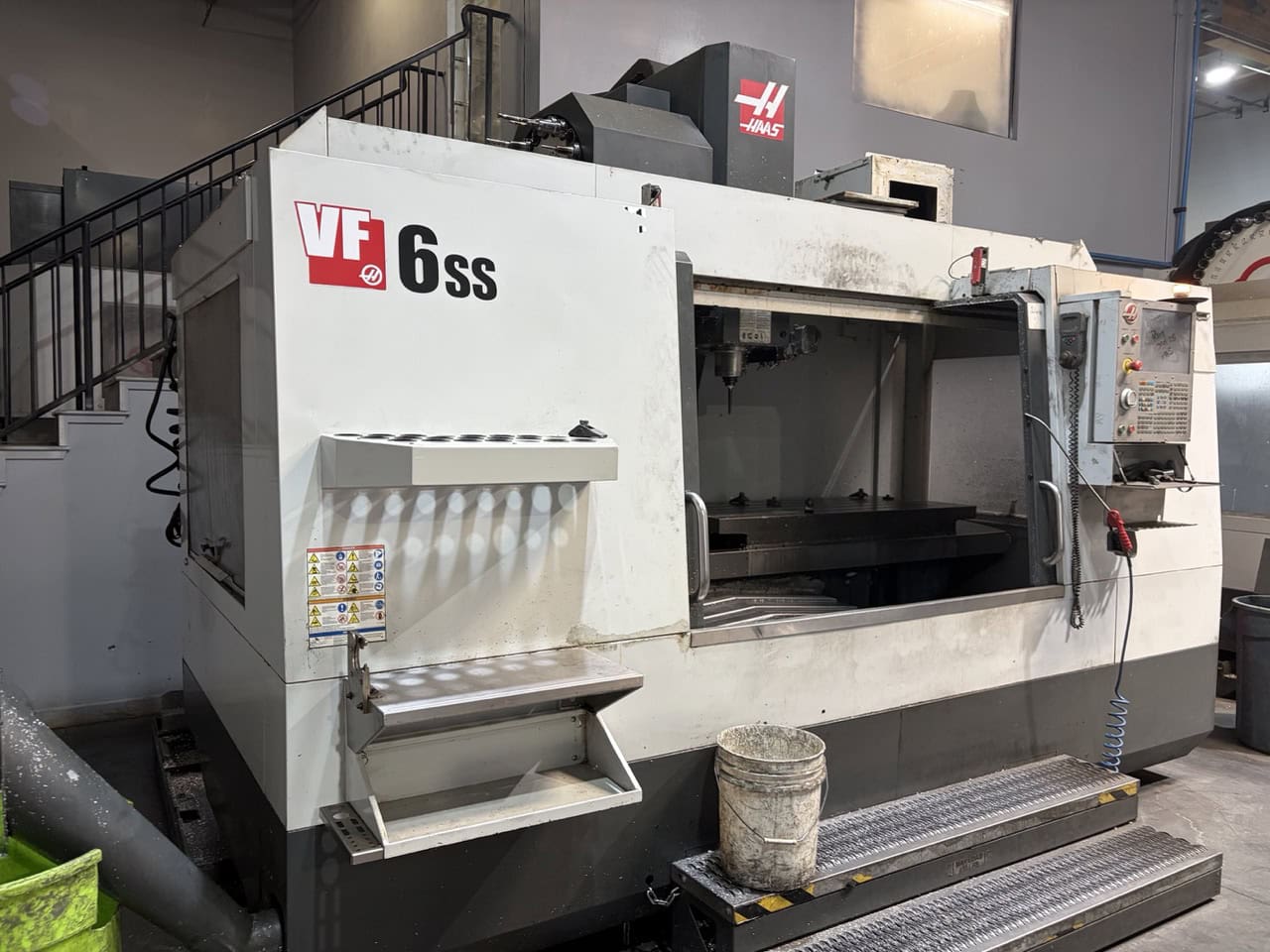 Haas #VF-6SS, CNC vertical machining center, 64" X, 32" Y, 30" Z, 64" x 28" table, 12,000 RPM, CAT 40, 30 HP
