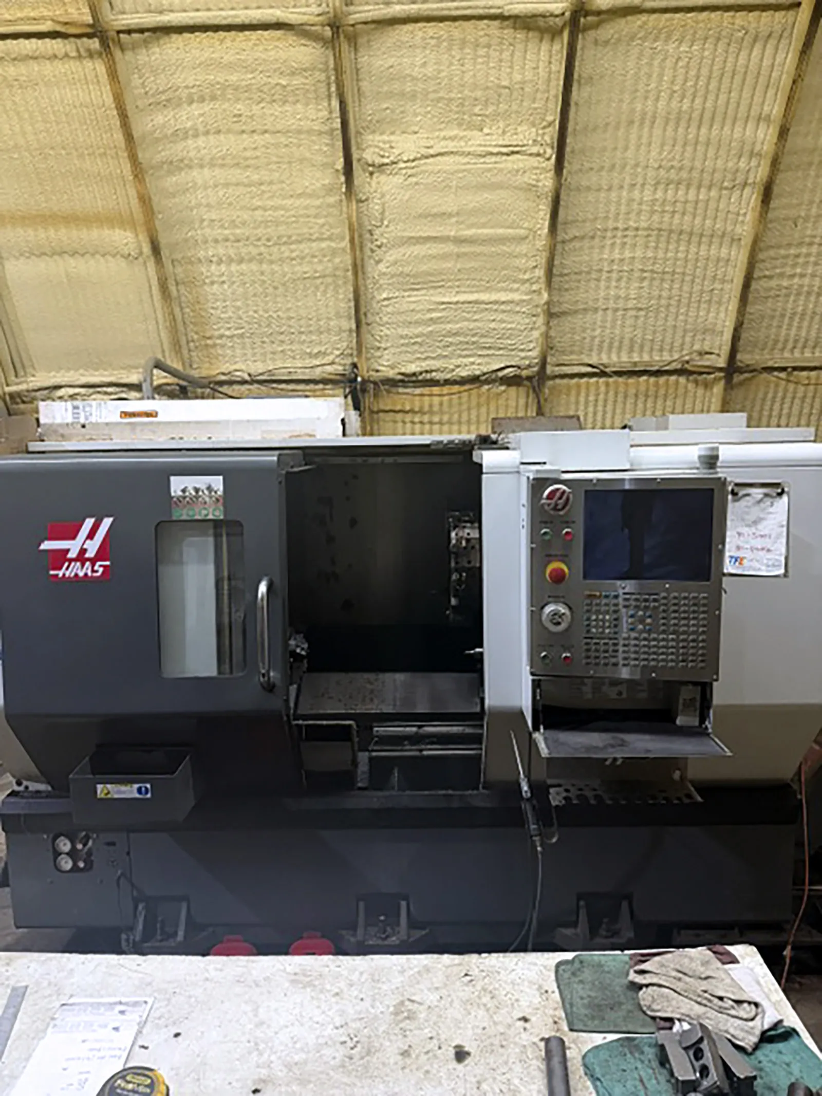 Haas #ST-20, CNC turning center, 15" turning diameter, 21" turning length, 2" bar, 4000 RPM, A2-6 spindle