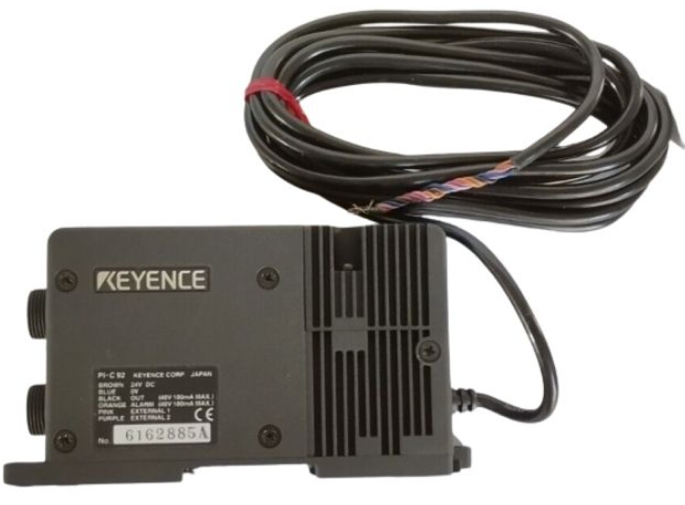 Keyence #PI-C92, Photoelectric Color Sensor Controller, Refurbished