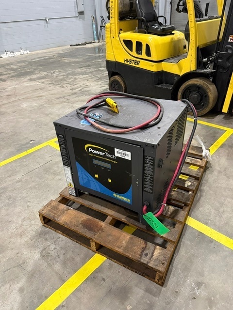 Hawker #PT-18-200, Battery Charger, 36 Volts, heavy duty industrial, w/ charging cables & battery connector