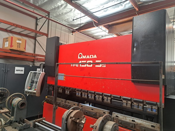 130 Ton, Amada #HFE-130-3S, CNC press brake, 10' overall, 107" between housing, 7.8" stroke, 16.5" throat