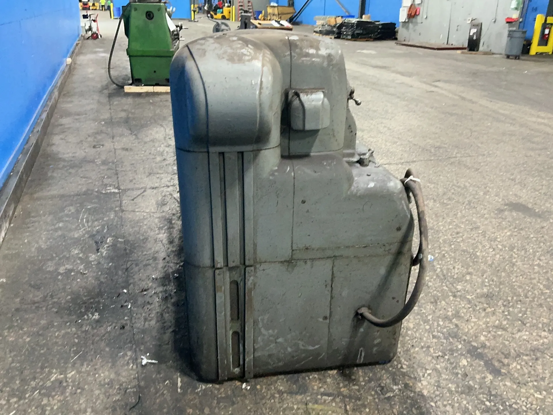 20.5" x 126" Monarch, Lathe, 12" 3-jaw chuck, steady rest, tool post, tailstock, 346 V., 1949
