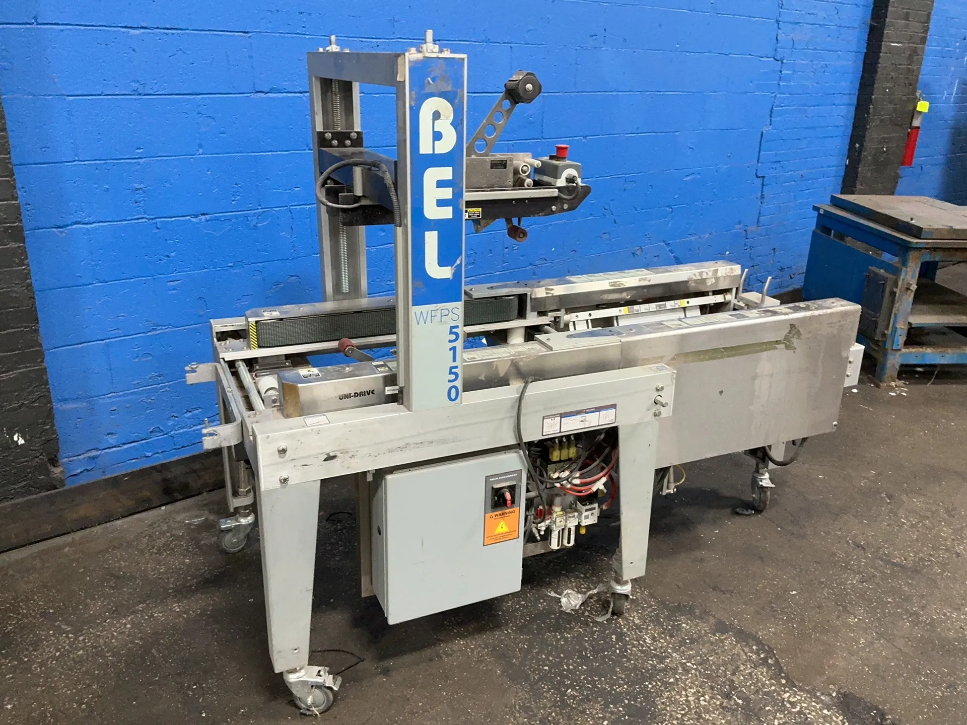 Wexxar Packaging #5150-160713, Box Taper, 16" x 73" capacity, 10 A, 120 V.