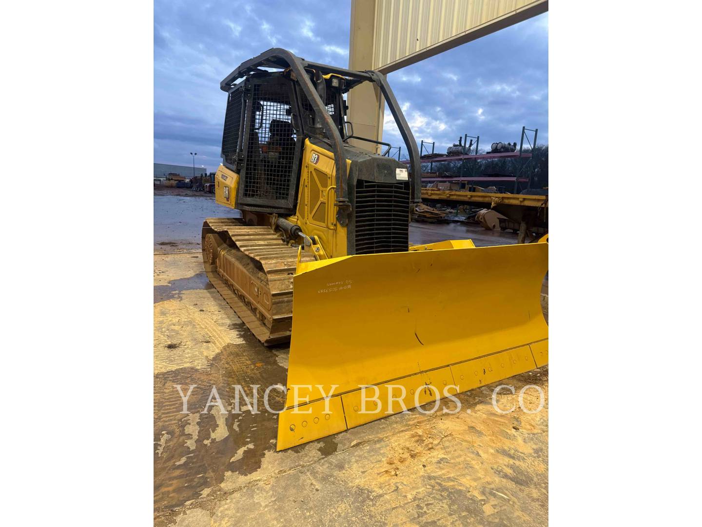 Caterpillar D312, 2104 hours, S/N: XKW04156, 2022