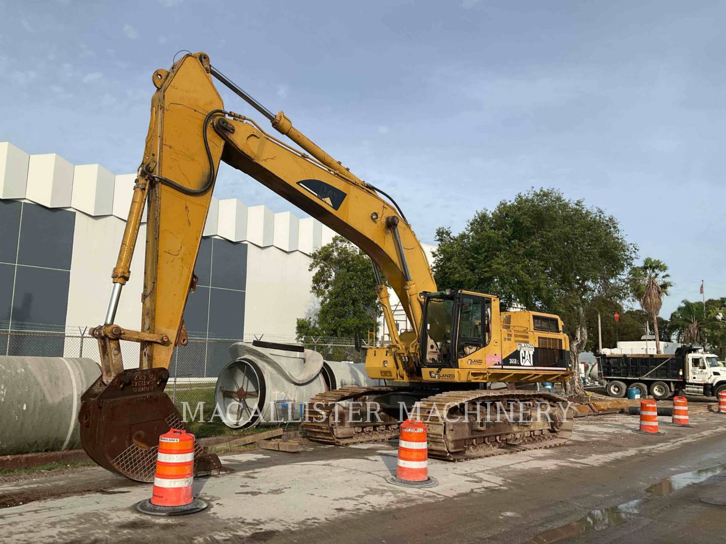 Caterpillar 365B, 20000 hours, S/N: 9TZ00451, 2001