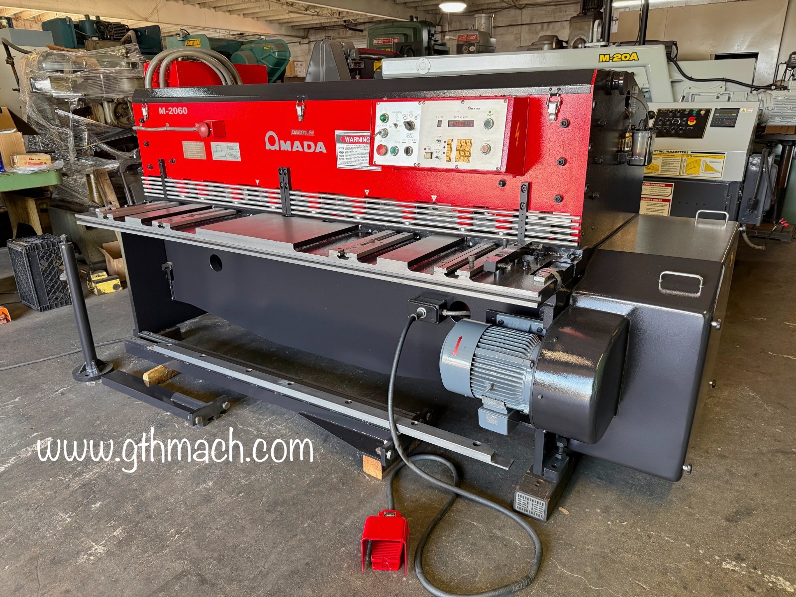 1/4" x 6.5' Amada #M-2060, Mechanical Shear, 60 SPM, 39" Back Gauge, 7 HP, Bijur 1-shot lube, refurbished