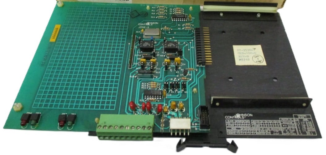 Johnson Controls CEB-104-700 27-3530-28 Communications Board, NEW