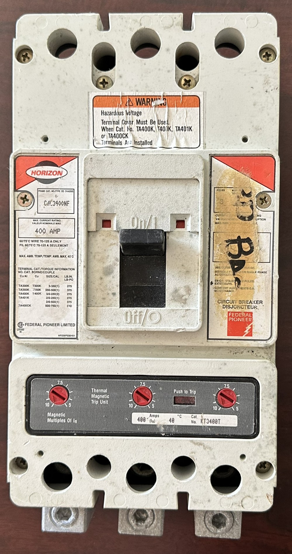 400 Amps, Federal Pioneer, Horizon Series, Molded Case Circuit Breaker, 3-Pole, Adjustable Trip, 400A