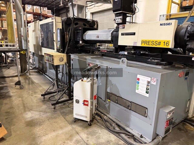 398 Ton, 33.8 oz., Nissei #FNX360III, Injection Molding Machine, 28.9" x 28.9" tie bar spacing, 52" daylight