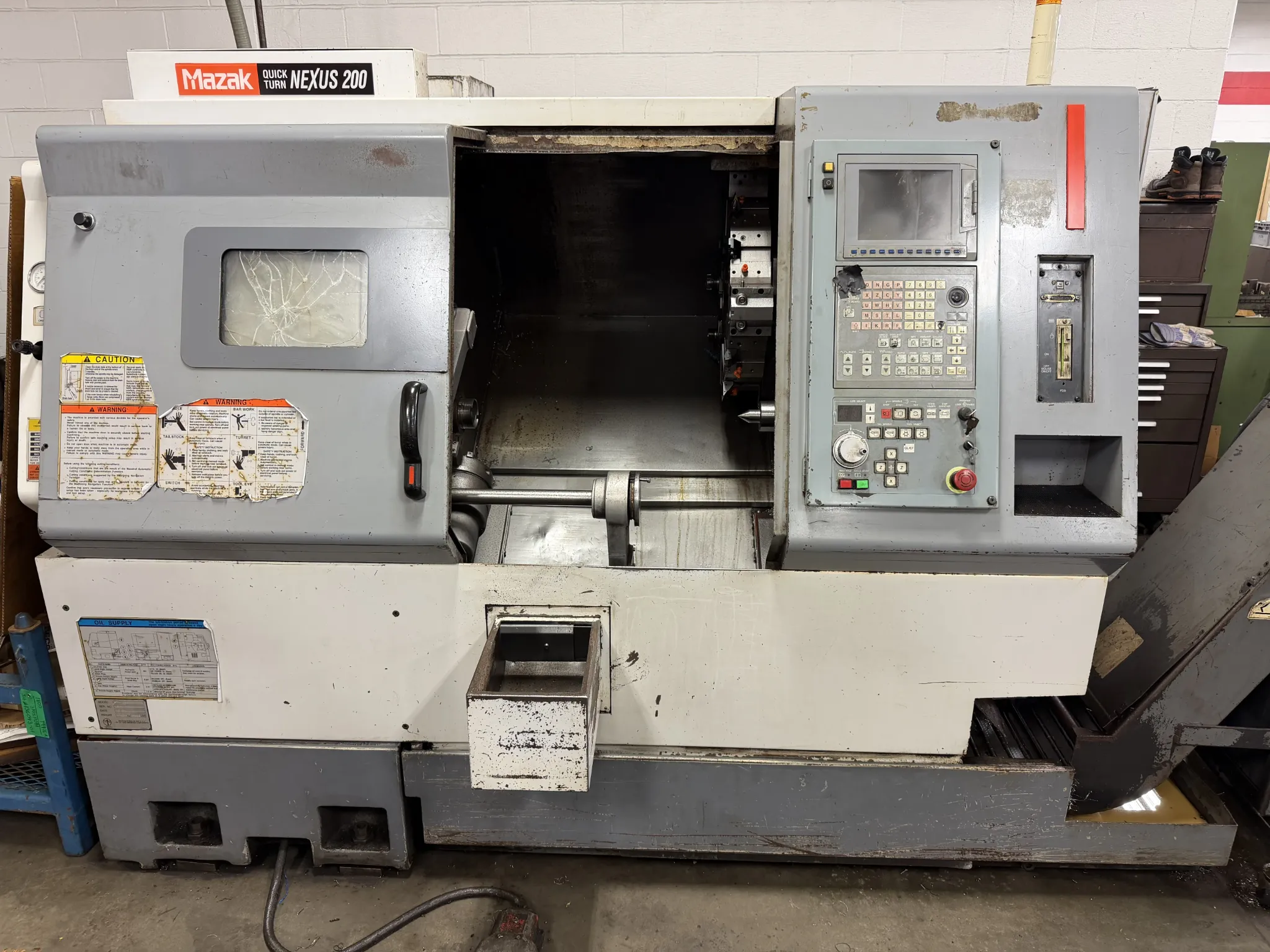 Mazak #Quick-Turn-Nexus-200, CNC Lathe, 24" swing, 8" chuck, 2.5" bar, 5000 RPM, tailstock, chip conveyor