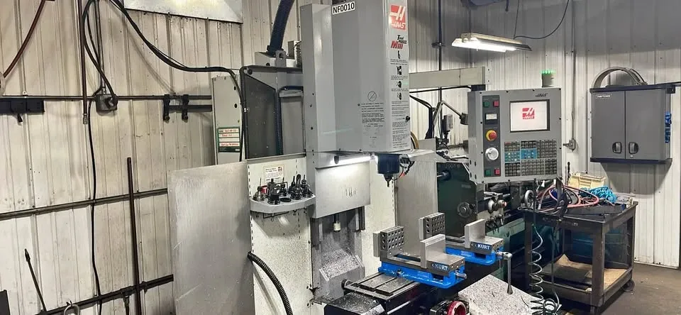 Haas #TM-1, CNC Vertical Machining Center, 30" X, 12" Y, 16" Z, 10.5" x 47.75" table, 7.5 HP, 4000 RPM