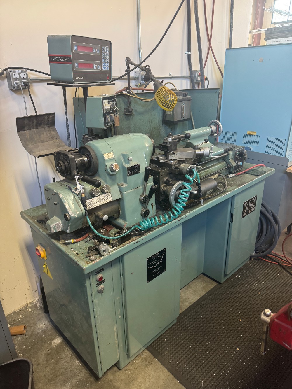 11" x 18" MSC #AML-618, Precision Toolroom Lathe 1.5 HP Acurite III & Trico Spraymaster