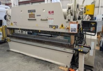 175 Ton, Accurpress #717512, press brake, 12' overall, 1248" between housing, 5.5" bed, 8" stroke, 14" open