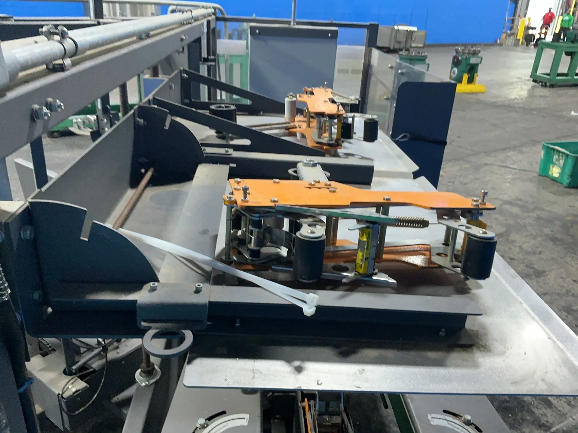 Pearson #CE15, box forming system, 120 V.