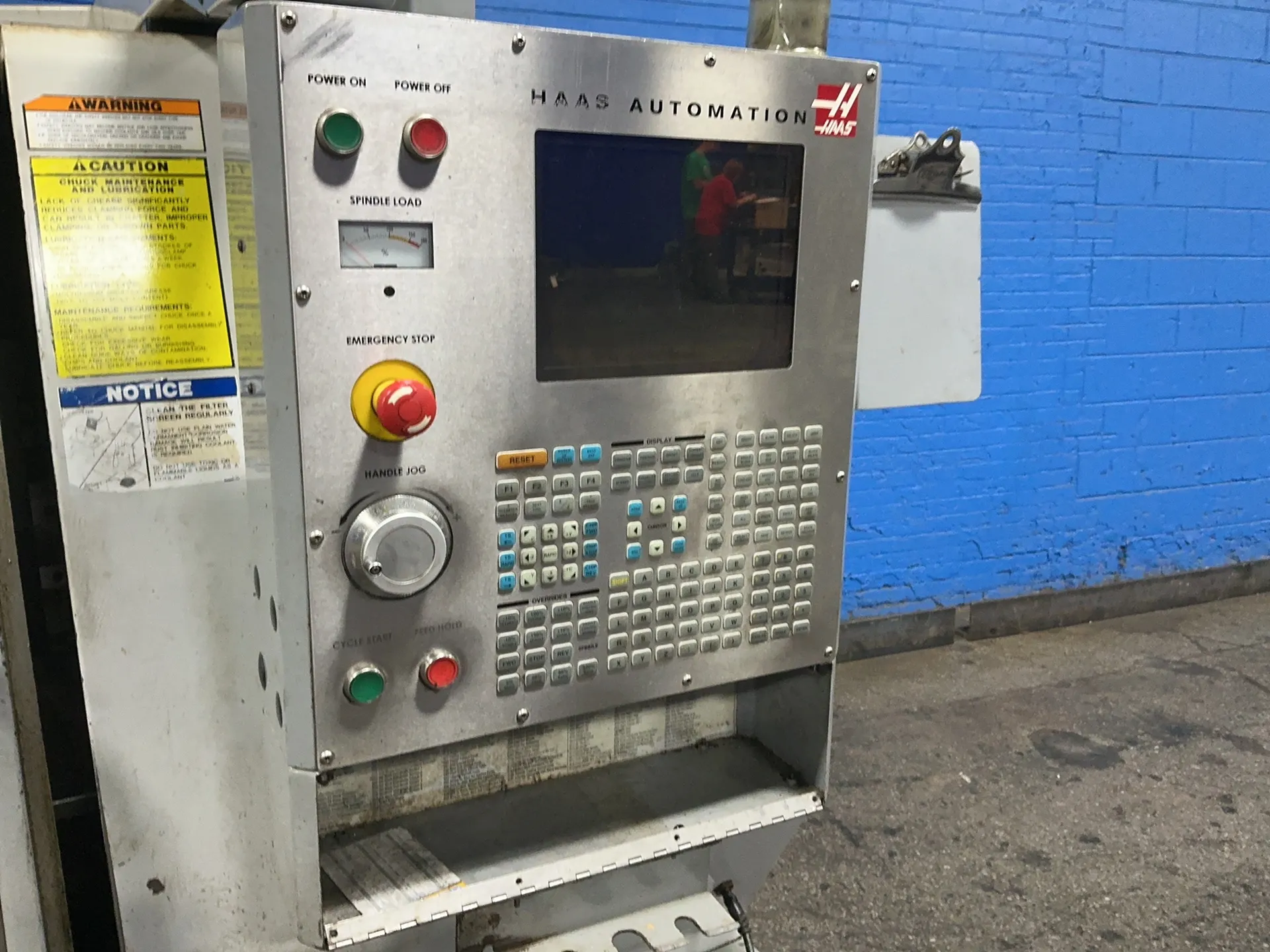Haas #SL-20, CNC lathe, 8.5" 3-jaw chuck, 2" bore, multi-position tool post, foot switch, 208/230 V., 2005