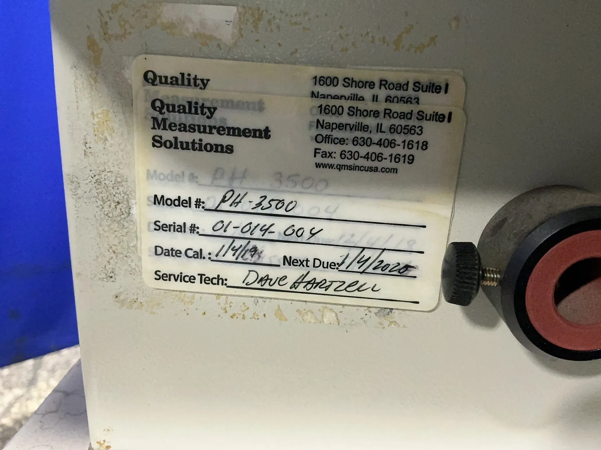 13" diameter Mitutoyo #PH-3500, optical comparator, 10X lens, QM-Data 200 pendant, 6" x 17.75" table