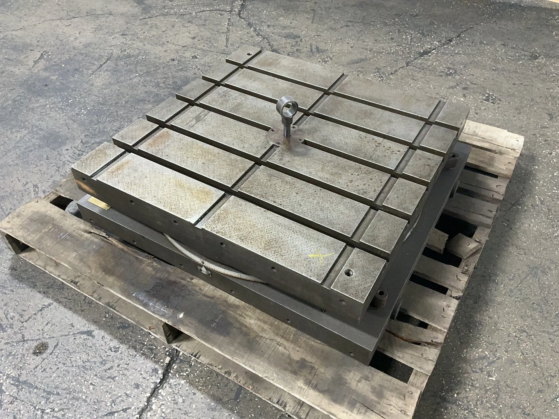 30" x 30" Devlieg, T-slotted rotary table, 360&deg; rotation