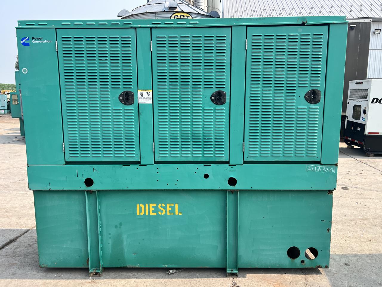 125 KW Cummins #DGEA-5007472, diesel generator set, 8.3L Cummins engine, 120/208 Volts, 1/3 phase, enclosed