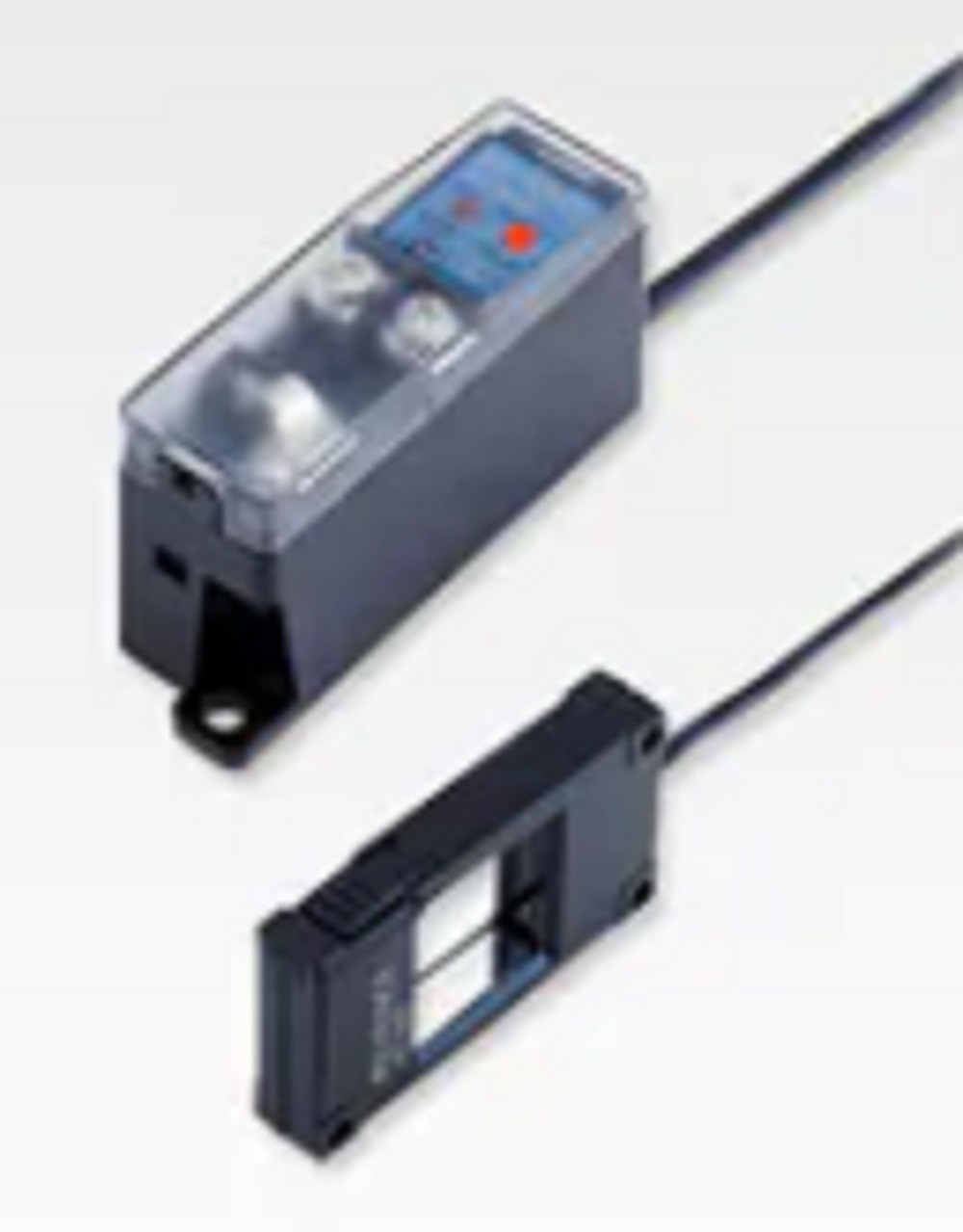 Keyence PG-602 Optical Passage Confirmation Photoelectric Sensor, Sensor Head, Refurbished