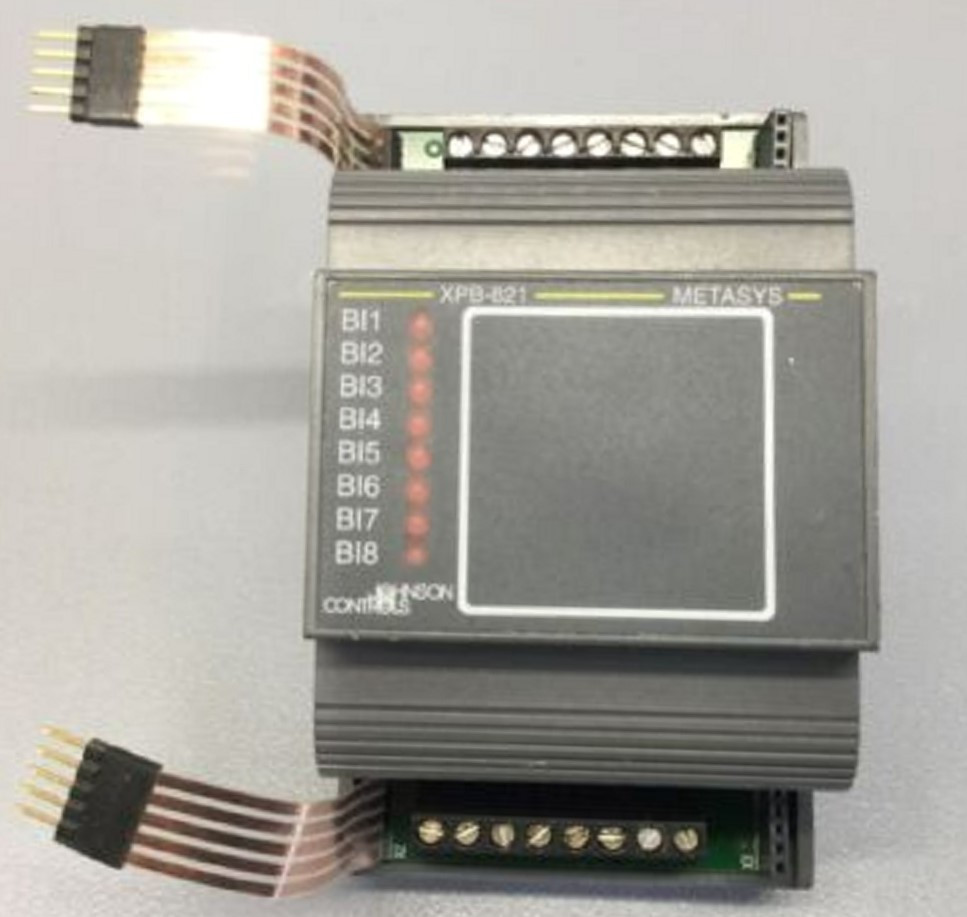 Johnson Controls XPB-821-5UL Expansion Module Binary, Eight Binary Inputs, NEW
