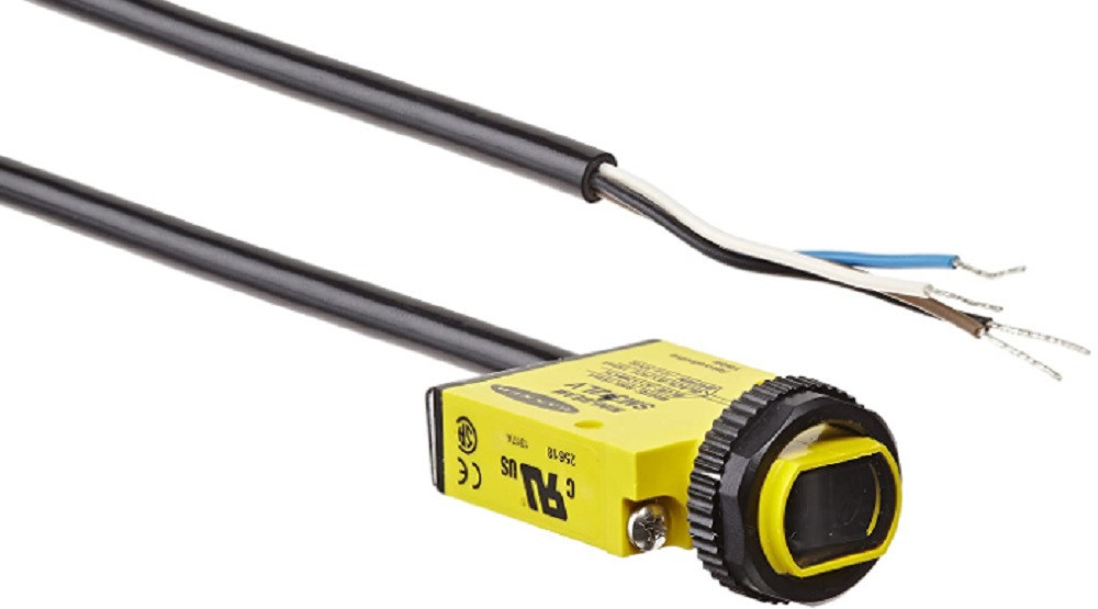 Banner SM312LV 25618 Mini-Beam Retro Sensor, 5M Range, 10-30VDC In, 1 NPN 1 PNP, NEW