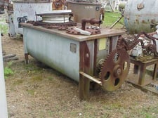 50 cu.ft. Stainless Steel double ribbon blender, Stainless ribbon has bolt on teflon wiper, 10" bottom end