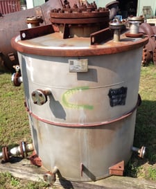 750 gallon Modern Welding, 316L Stainless Steel tank, rated 6 psi