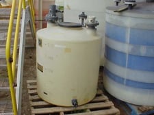 150 gallon Poly storage tank, 500L (3 available)