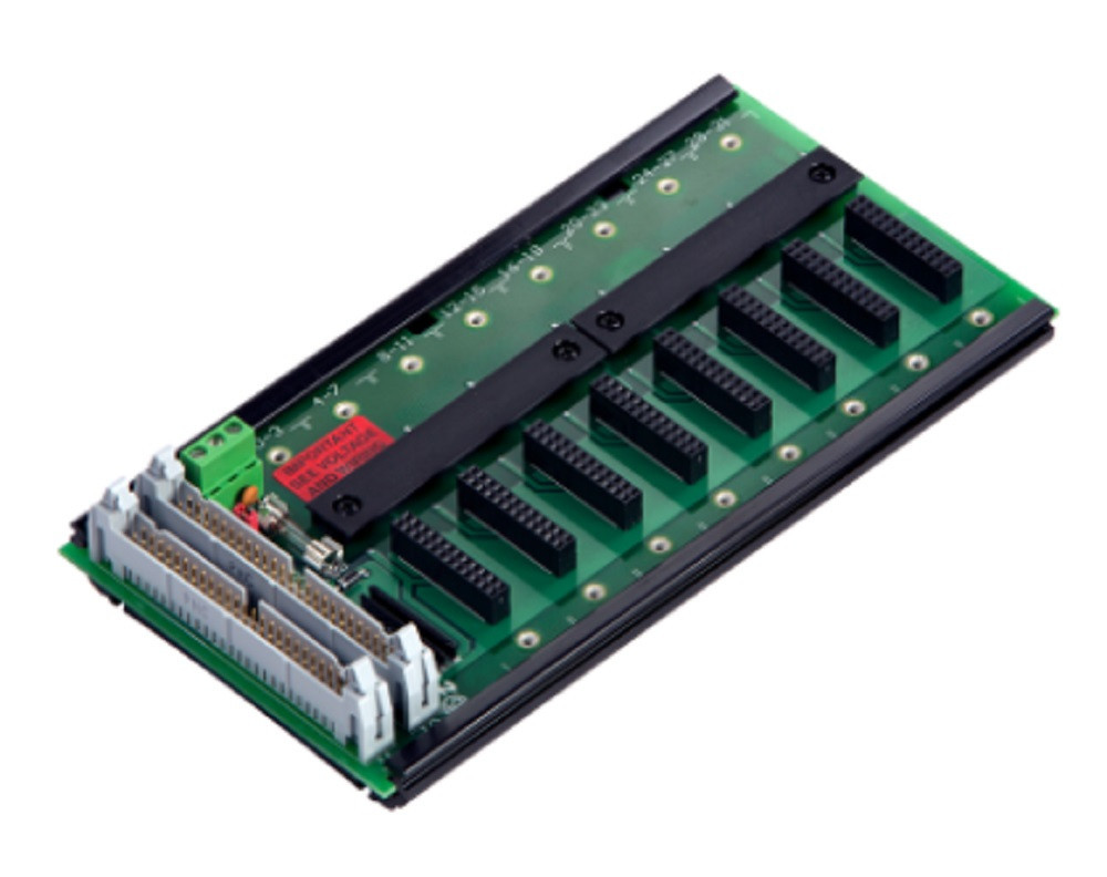 Opto 22 SNAP-D8M SNAP D-Series 8-Module Rack, Refurbished