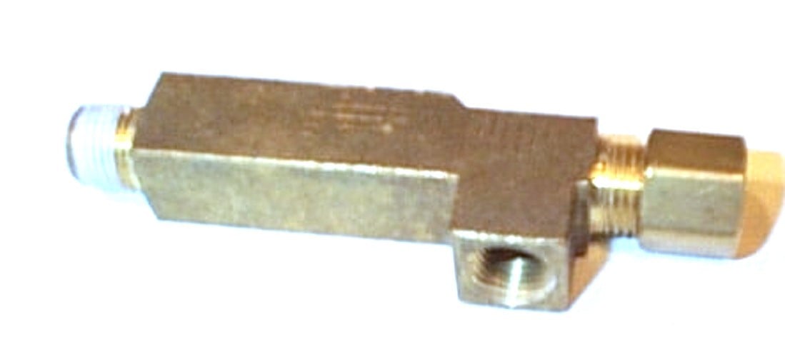 Johnson Controls T-800-1616 Adapter Gauge Tee, Tube x NPT x NPT, NEW