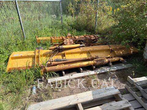 Caterpillar WING 140, Snow Removal Attachments, S/N: 7YW01631,
