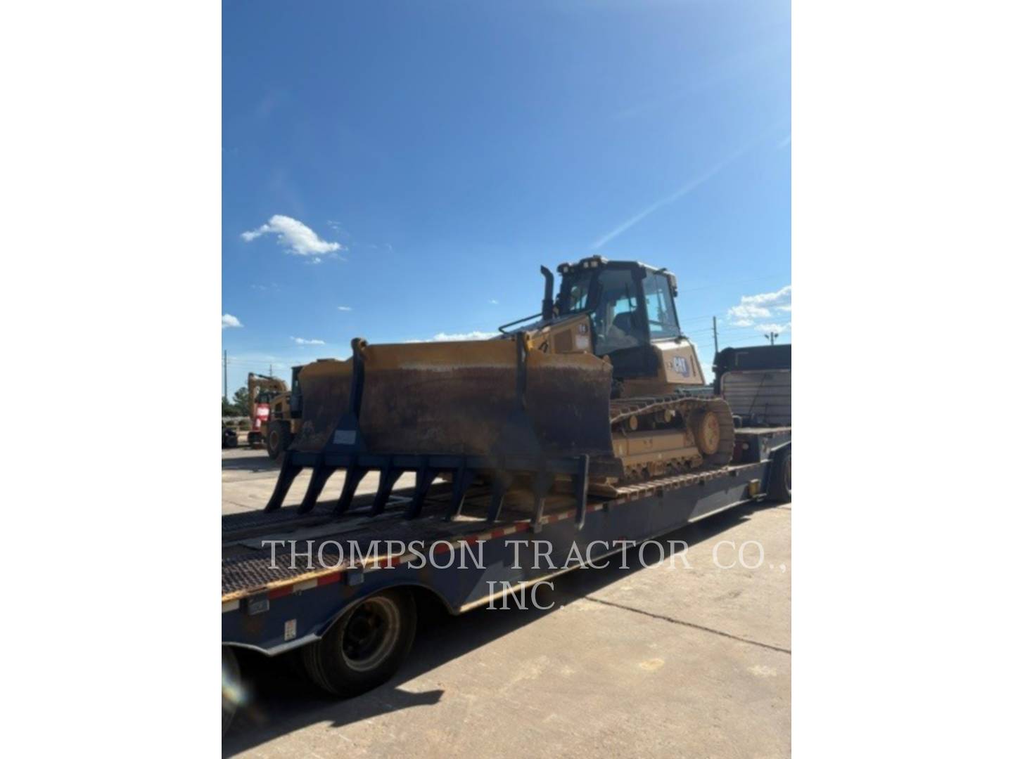 Caterpillar D4VP, 553 hours, S/N: RLT12269, 2025