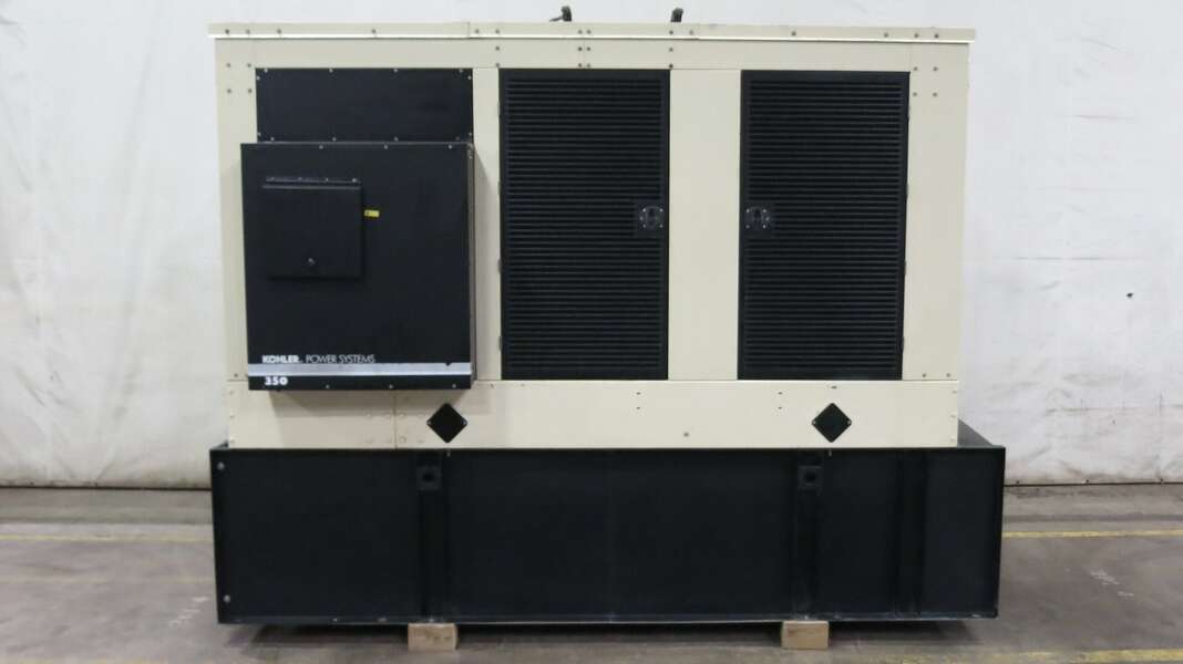 350 KW Kohler #350REOZDD, diesel generator set, 277/480 Volts, 199 hours, 685 HP @ 1800 RPM, Detroit Diesel