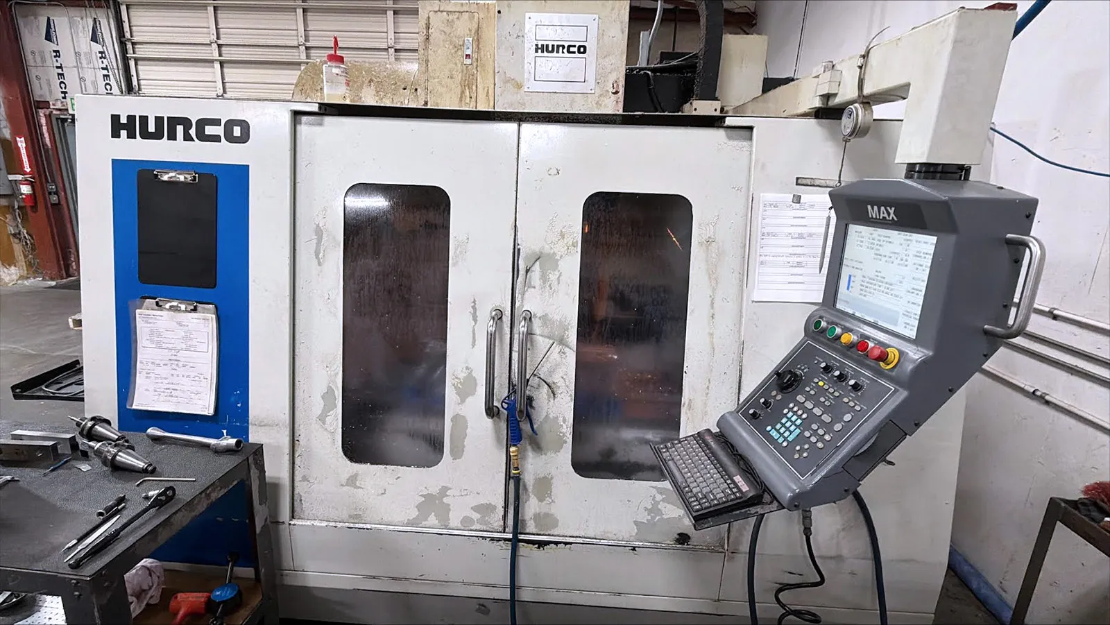 Hurco #VM2, CNC vertical machining center, 20 automatic tool changer, 40" X, 18" Y, 18" Z, 8000 RPM, 20 HP