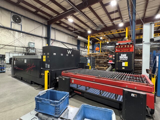 Amada #LCG-3015AJ, CNC fiber laser cutting system, 6000 watts, 5' x10'tbl., 121" X, 61" Y, 3.93" Z, AMNC 3i