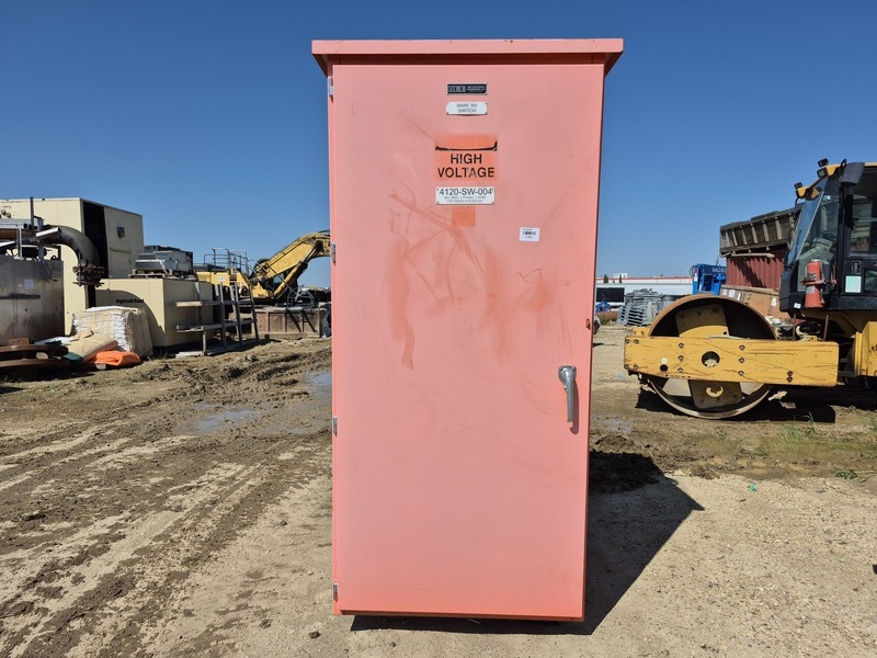 600 Amp. UEE, 5 KV Fused Disconnect Load Interrupter Switch, loadbreak C-cell, 5000 Volts, 3PH, 2006
