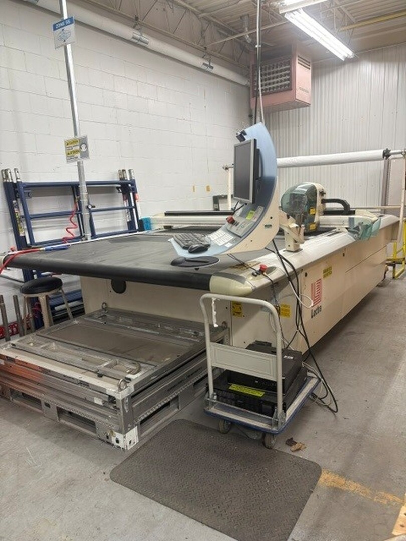 Lectra #VT-TT-FX-72, Vector TechTex FX Vacuum Cutting Table, 72" cutting window, 1" cutting height, 31.5/15 KW