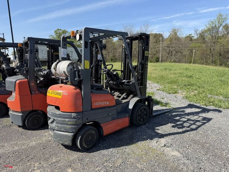 4,050 lb. Toyota #6FGCU20, LP Gas Cushion-Tire Forklift, 189" max. lift height, side shift, 35" front tread