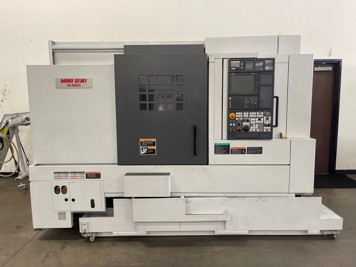 Mori Seiki #NL-2500SY/700, CNC lathe, 36.4" swing, 10" chuck, 3.1" bar, 14" dia., 27.7" lgth, A2-8, 12