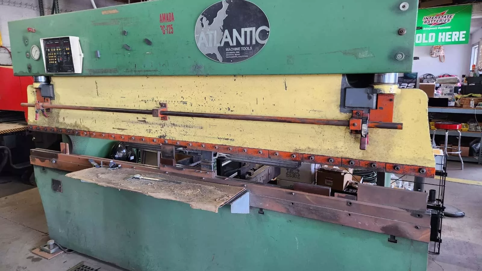 75 Ton, Atlantic #HD75-10-8, Hydraulic Press Brake, 10' overall, automatic backgauge, 1986