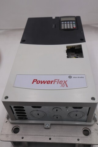 40 HP Allen-Bradley #20AD052A3AYNANC0, powerflex 70 variable frequency dri, NEW
