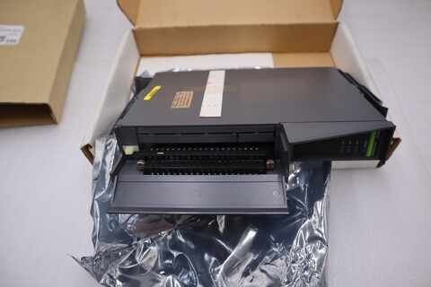 Giddings & Lewis #502-03840-23R2, PIC900 Programmable PLC, NEW