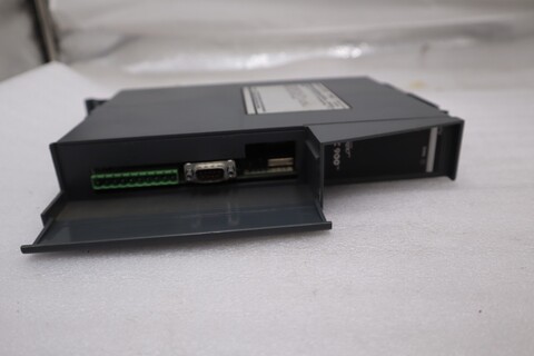 Giddings & Lewis #502-03638-41R2, PIC900 Programmable PLC