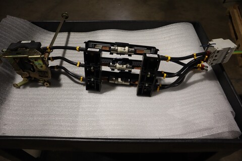 Allen Bradley 1494R-N100/ 40023-418-01/ X-410710 3 Pole Disconnect Switch #5333
