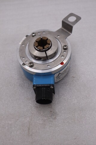 Avtron 42114848114180 hs35a incremental encoder stock #k-1967a
