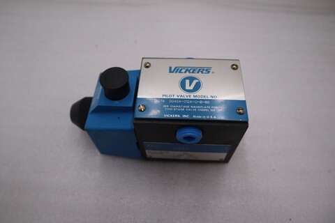Vickers pilot valve model dg4a4-012a-u-b-60 stock #2156a