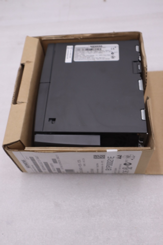 6SE6440-2UC13-7AA1 NEW SIEMENS MICROMASTER 440 Inverter NEW IN BOX STOCK GF-1385