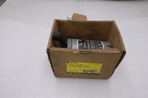 NEW OPEN BOX Square-D 2601BG1 Manual Reversing Drum Switch 600VAC STK GF117A