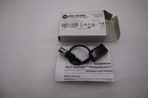 Allen-Bradley Bradley 42JT-C2LAT1-F4 Photoelectric Sensor Clear Object Detect #H1230A